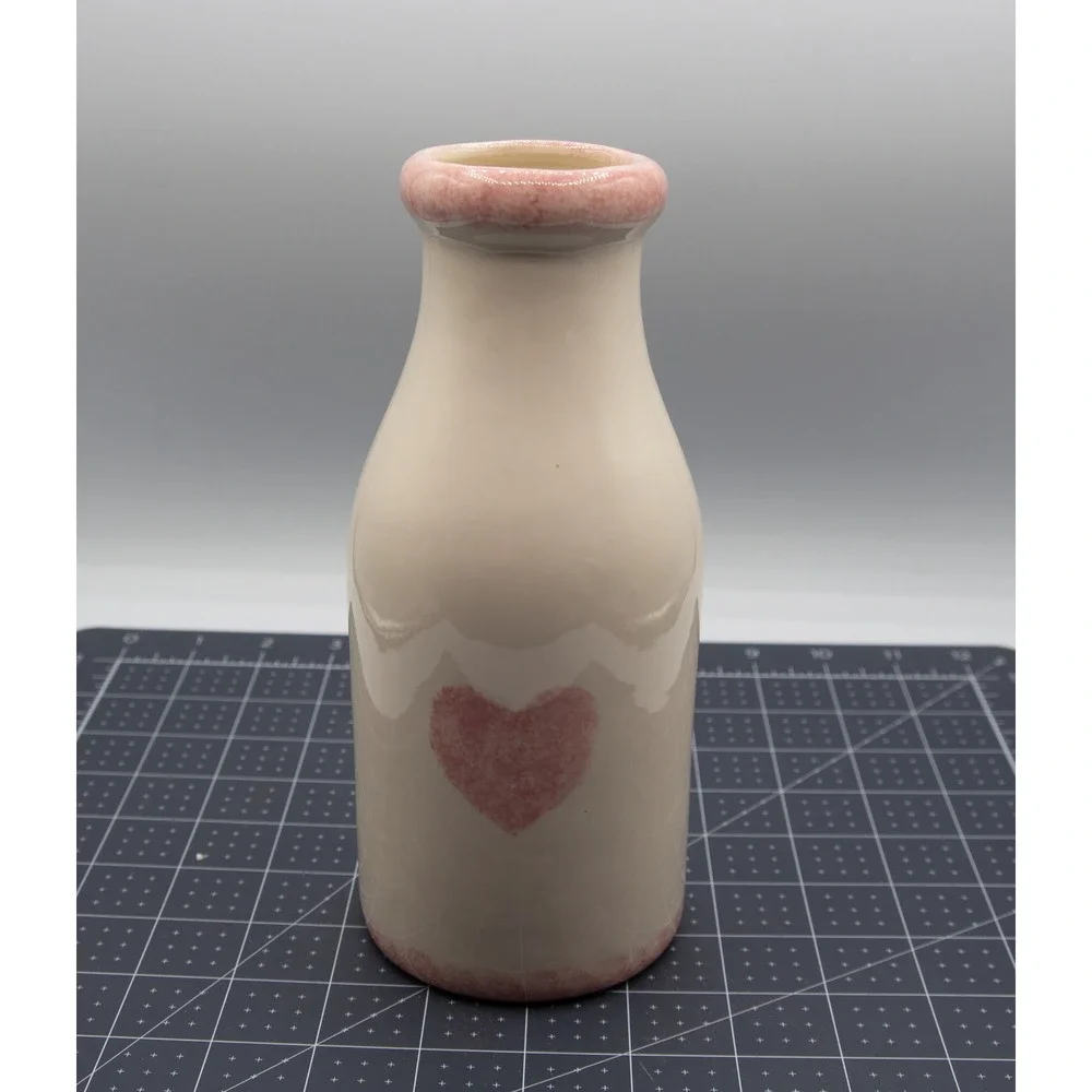 Claudy‎ Ceramic Milk Bottle Vase Cream Pink Heart Farmhouse Decor 7.5 Inch